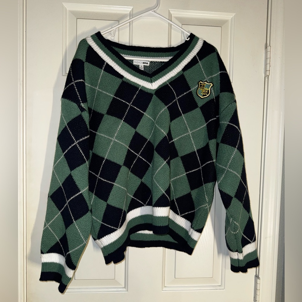 CLOSET CLEAN OUT$$$ Green and Navy Argyle V-Neck Sweater- Fashion Nova